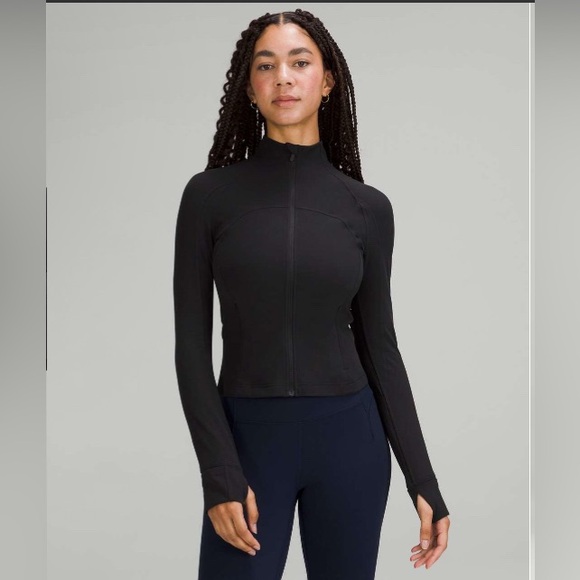 lululemon athletica Tops - Lululemon Nulu Black Cropped Define Jacket Size 6